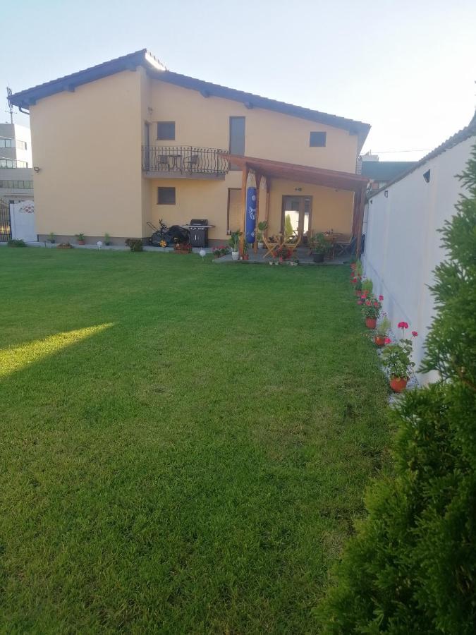 Hotel Casa Romeo & Julieta Haţeg Zewnętrze zdjęcie